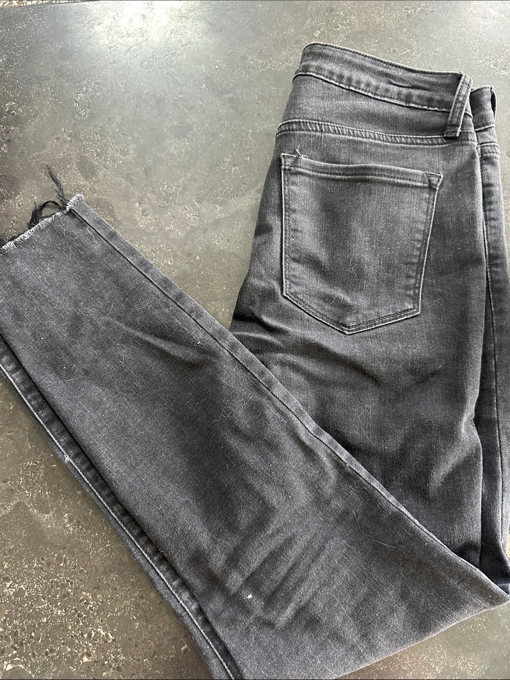 JBD BLACK JEANS SZ 28